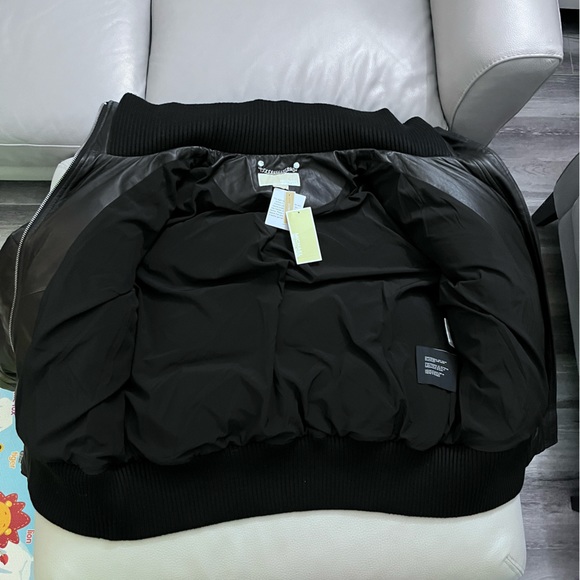 NWT - Michael Kors Women’s Genuine Leather Down Puffer Jacket - Size L - Picture 4 of 7